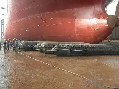 Черный индивидуальный судовой пуск подушки безопасности подъем и перемещение морской резиновой подушки безопасности